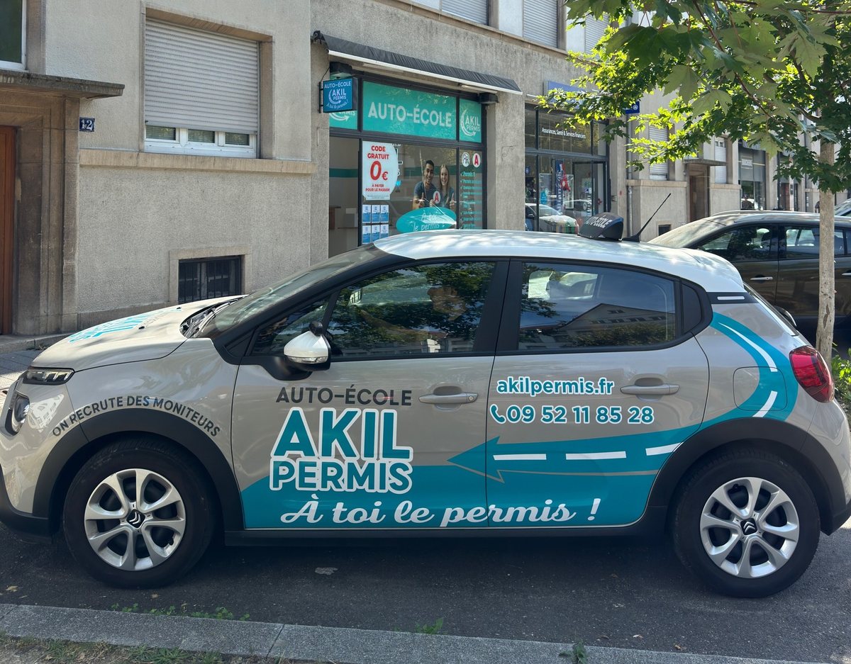 Façade de l’auto-école AKIL Permis à Strasbourg